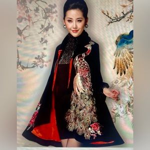 Velvet embroidered coat